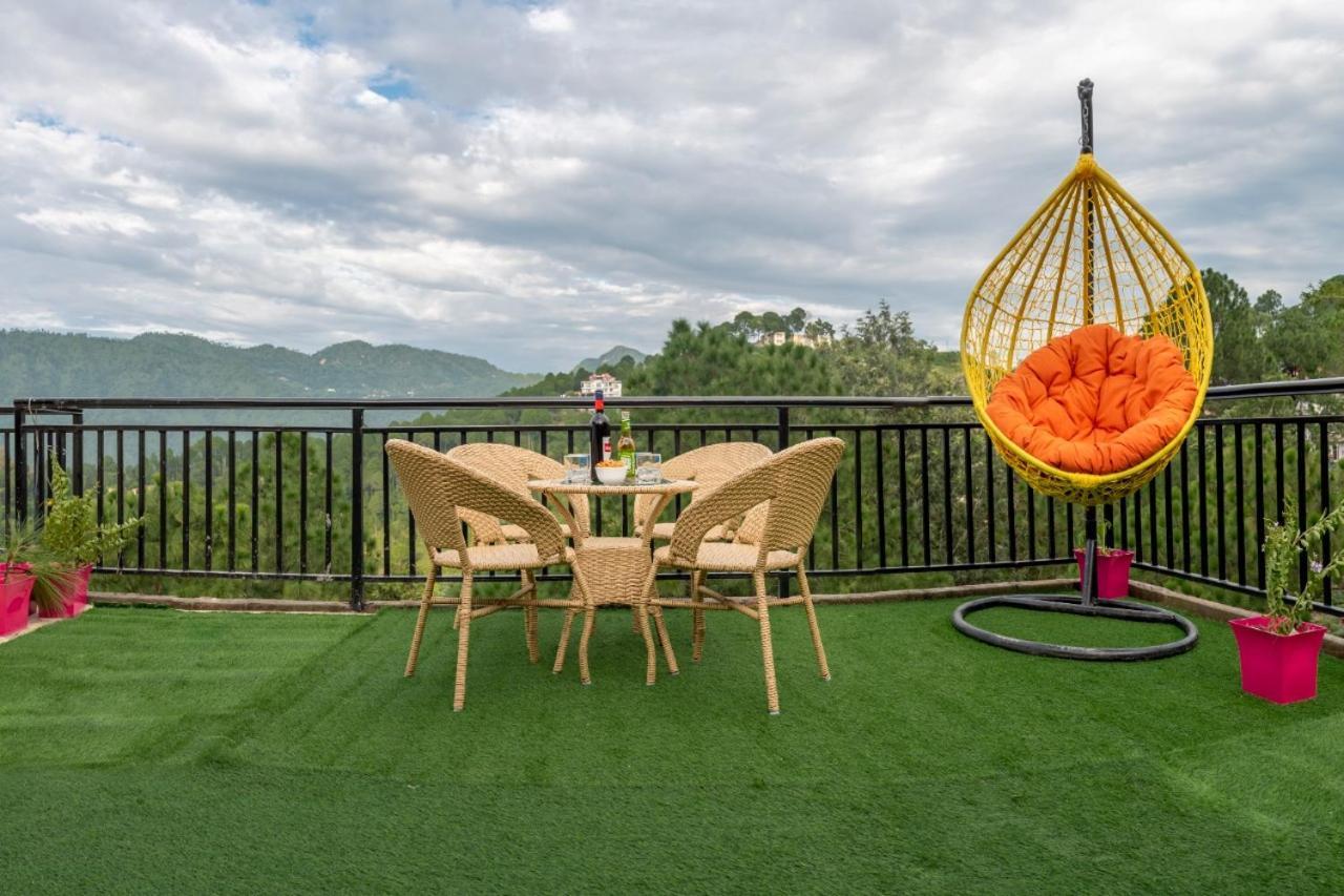 Himalyan Basera I Pvt Balcony I Serviced Apt I By Exotic Stays Kasauli Kültér fotó
